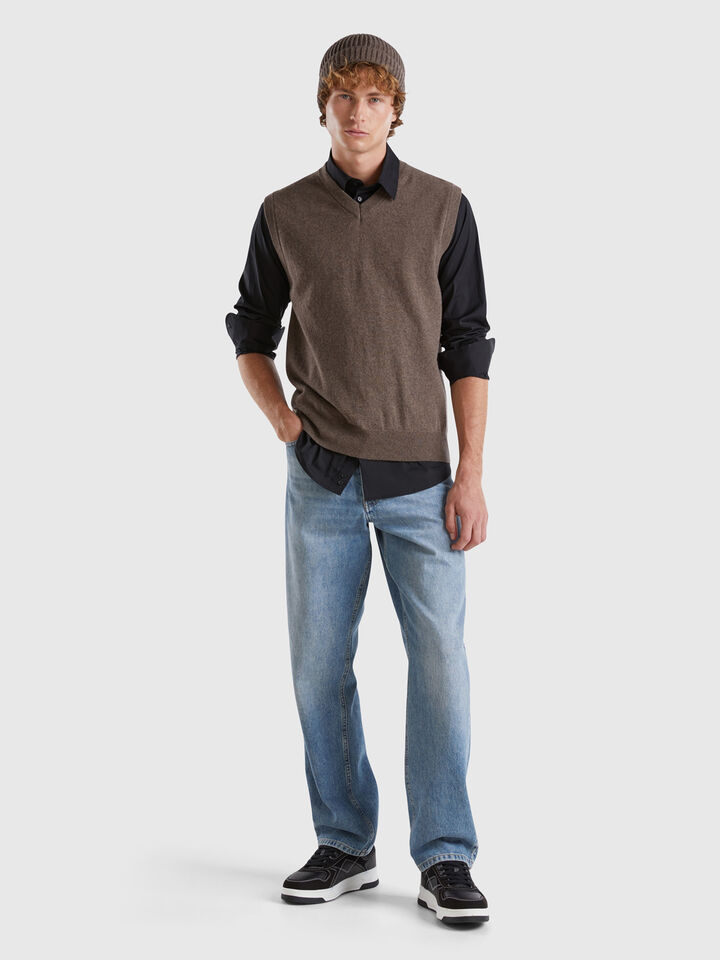 S/L V NECK SWEATER Men image number 3